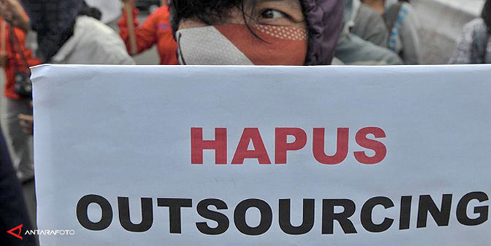 outsourching