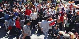 Kemenakertrans-Diminta-Tindak-Pengusaha-Tak-Bayar-Buruh-THR