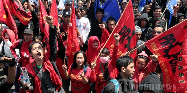 demo-buruh-di-ptun