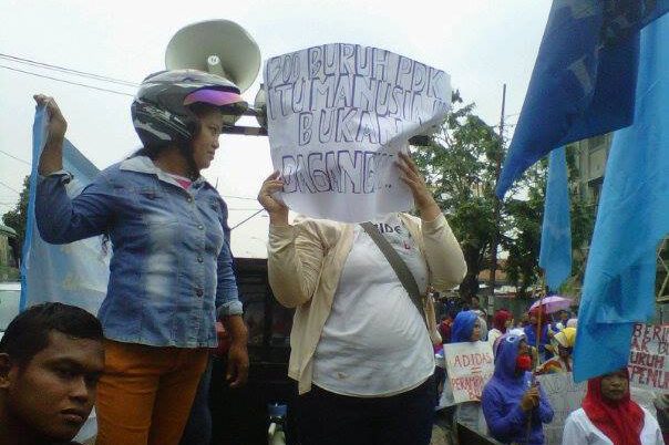 Aksi buruh Panarub