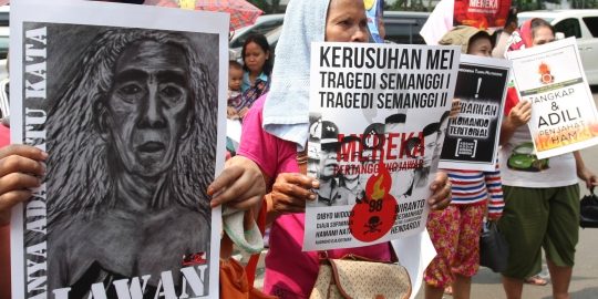 usut-pelanggaran-ham-demonstran-tuntut-prabowo-diadili-001-nfi