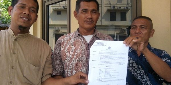 warga_pesona_mutiara_indah