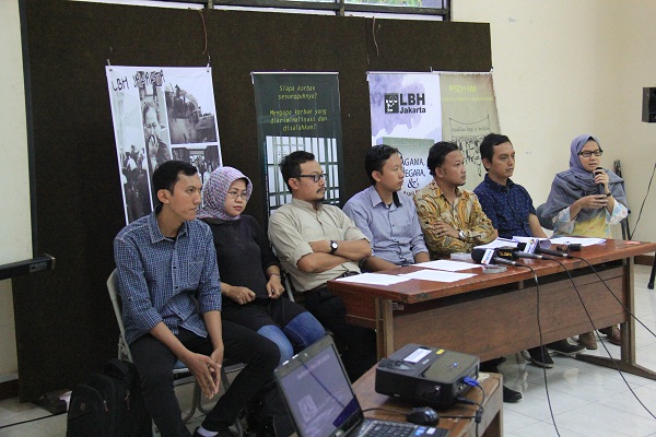 konferensi_pers_pollycarpus