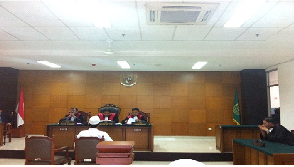 sidang_dedi