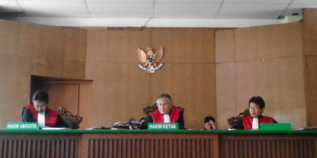 sidang_putusan_gugatan_warga_negara_tolak_privatisasi_air