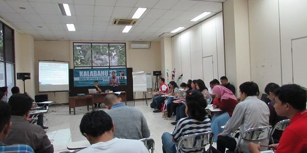 hak_ekonomi_politik_sosial_budaya