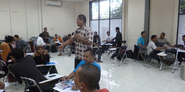 buruh_terdidik_terorganisir