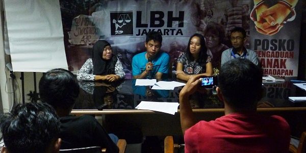 konferensi_pers_ganti_rugi_korban_salah_tangkap