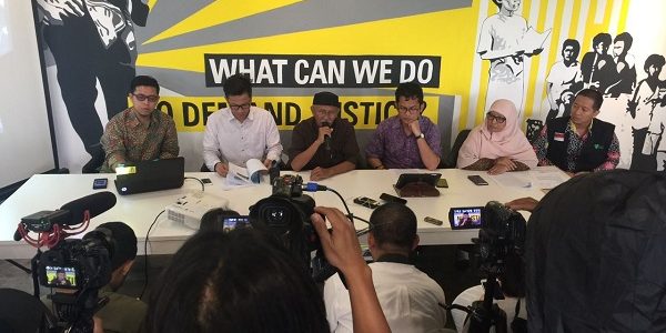 konferensi_pers_stop_pembubaran_pesantren