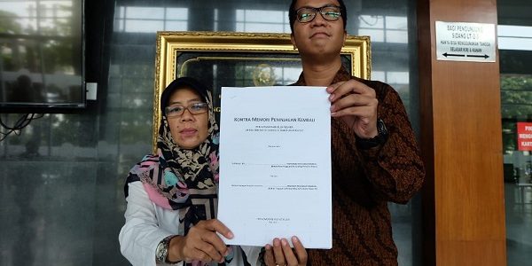 kmmsaj_desak_MA_tolak_PK_Menteri_Keuangan