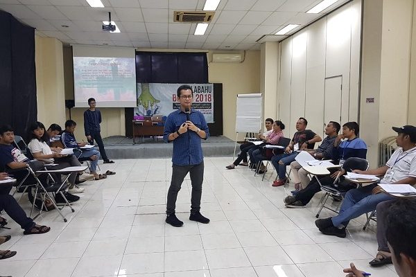 oligarki_dan_dunia_perburuhan