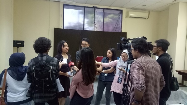 konferensi_pers_merespon_langkah_ojk_dalam_menyelesaikan_permasalahan_pinjaman_online