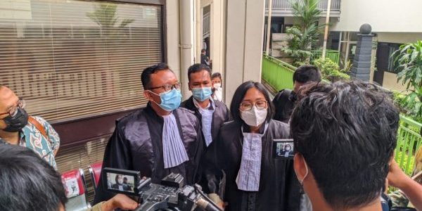 sidang_perdana_kasus_jumhur_hidayat