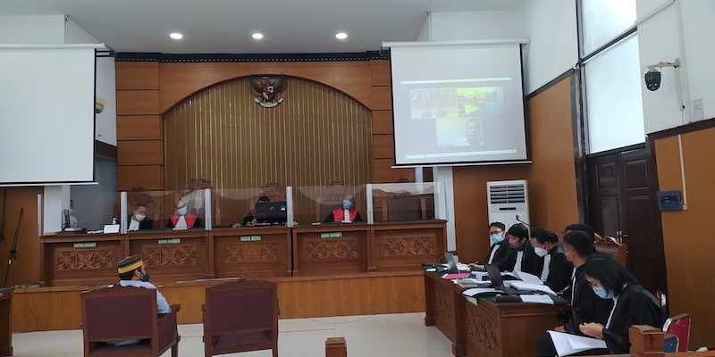 sidang_pemeriksaan_saksi_jumhur_hidayat