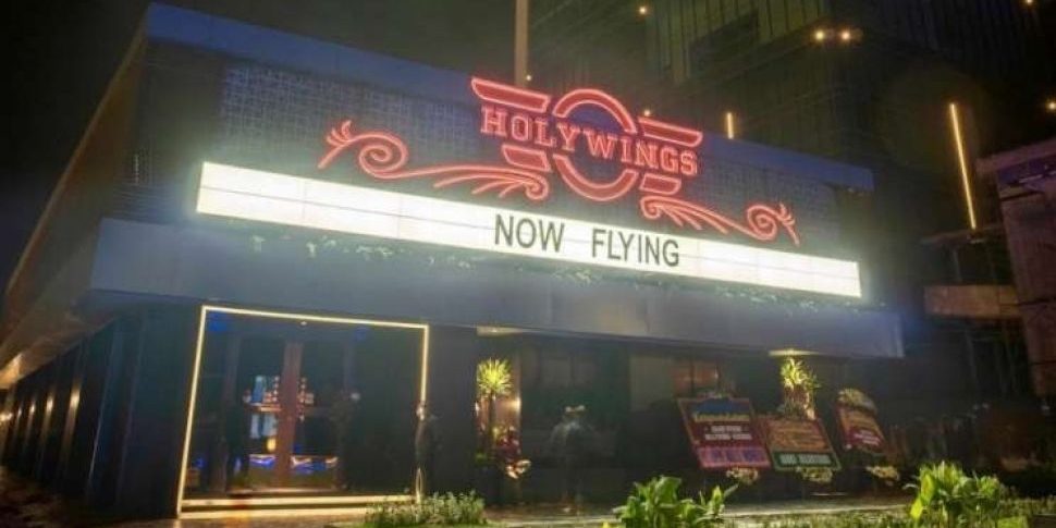 34182-holywings-instagram-atholywingsgroup