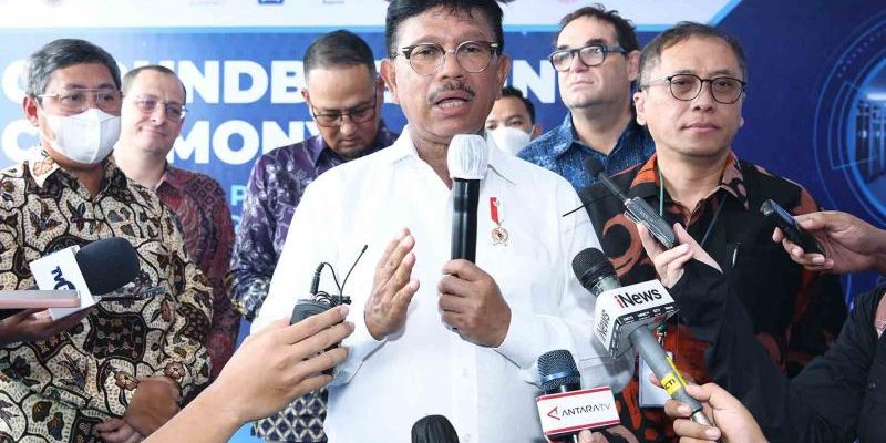 Menteri Kominfo konferensi pers