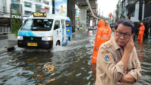 Kendaraan melewati banjir di lampu merah Fatmawati, Jakarta, Kamis (30/10/2025). Jakarta diguyur hujan deras sore ini. Titik genangan banjir pun muncul di Jalan Fatmawati Raya, Kebayoran Baru, Jakarta Selatan. (Sumber Foto: CNBC dan VOI)